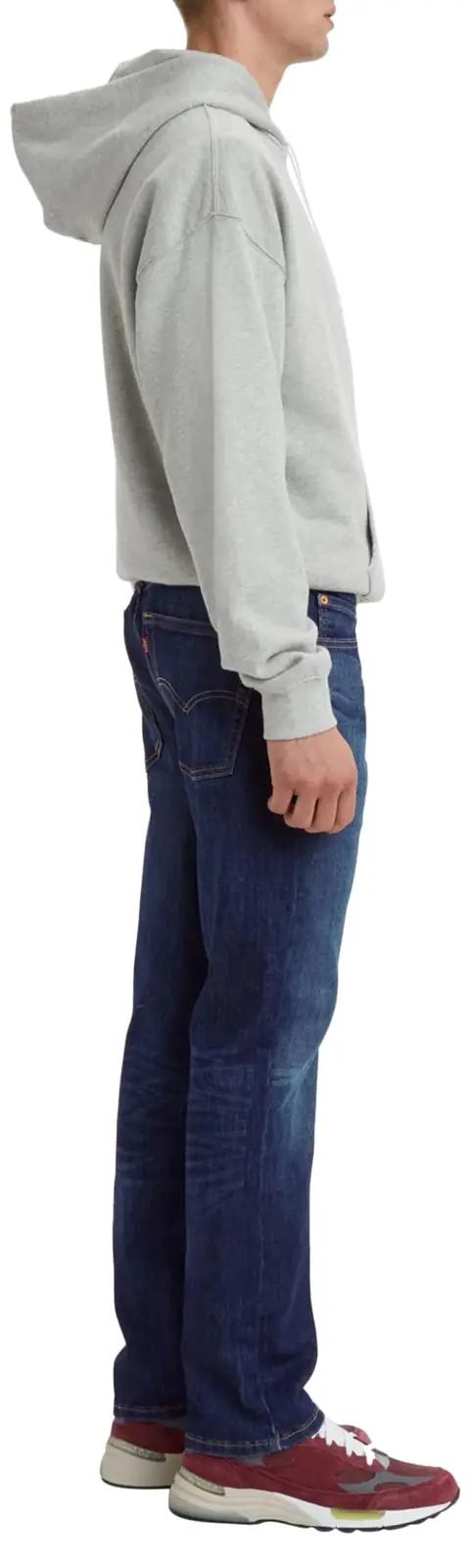 Levi’s mugavad slim-straight teksad — puuvillane istuvus – kasutusnäide