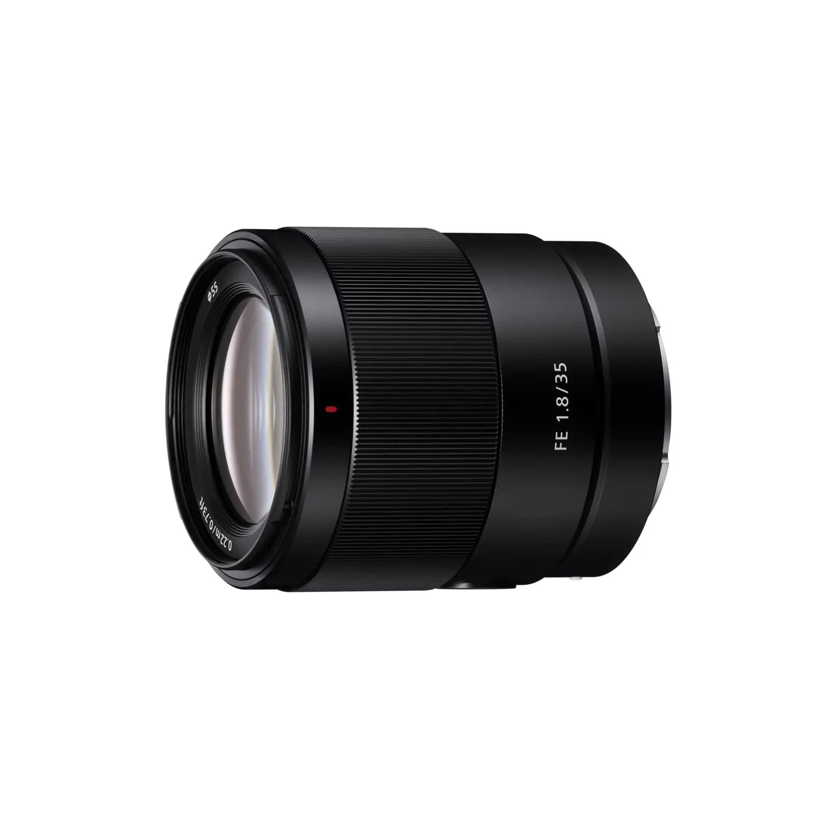Sony kompaktne 35mm F1.8 objektiiv – terav pildikvaliteet
