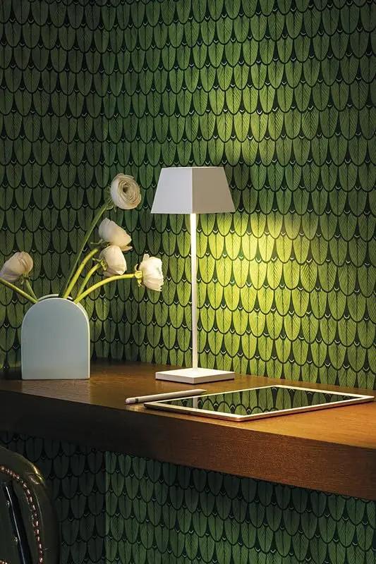ROSSINI Tiffany laualamp – laaditav LED, elegantne dekoratsioon – lisavaade