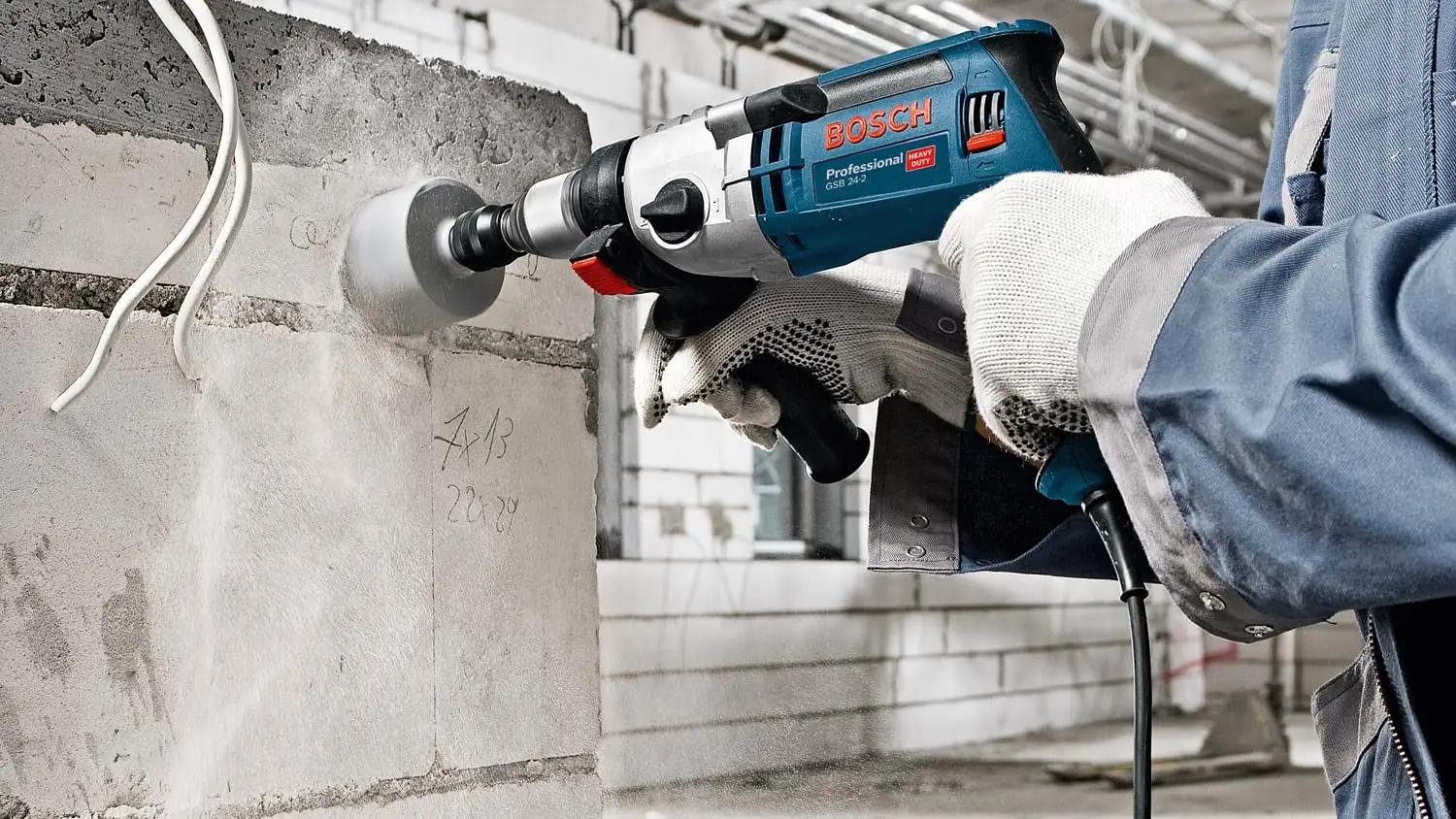 Bosch Professional löökpuur tugev 1100 W – pilt 6