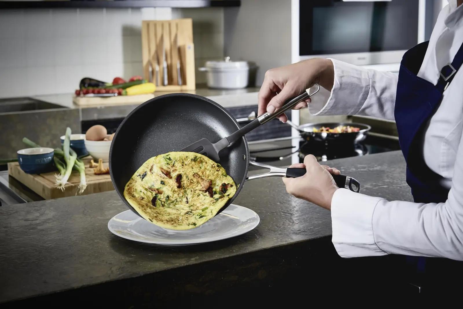 ZWILLING roostevaba praepann 20 cm – vastupidav kasutuseks – pilt 6