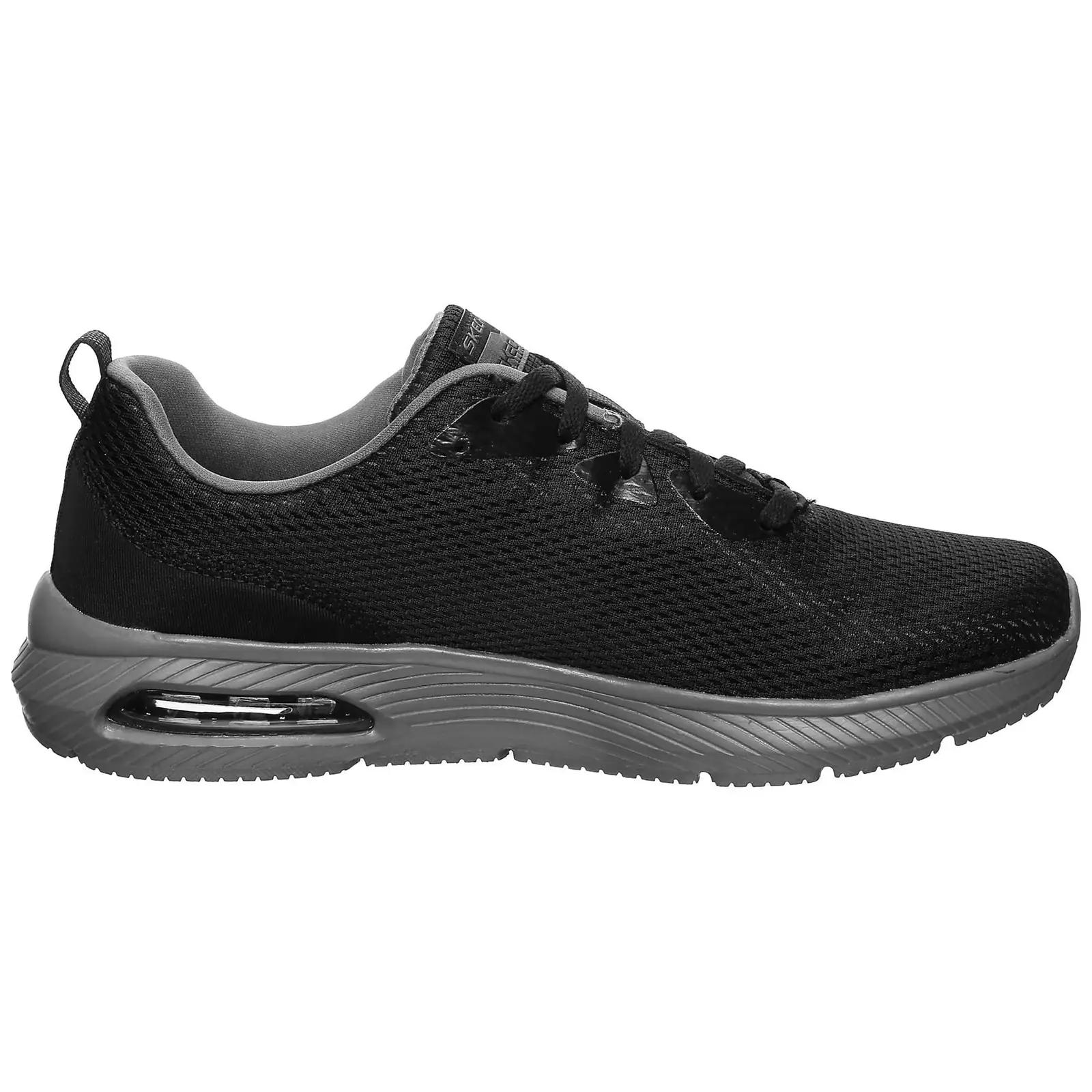 Skechers kerge ja hingav vabaajajalats – ideaalne spordiks – kasutusnäide
