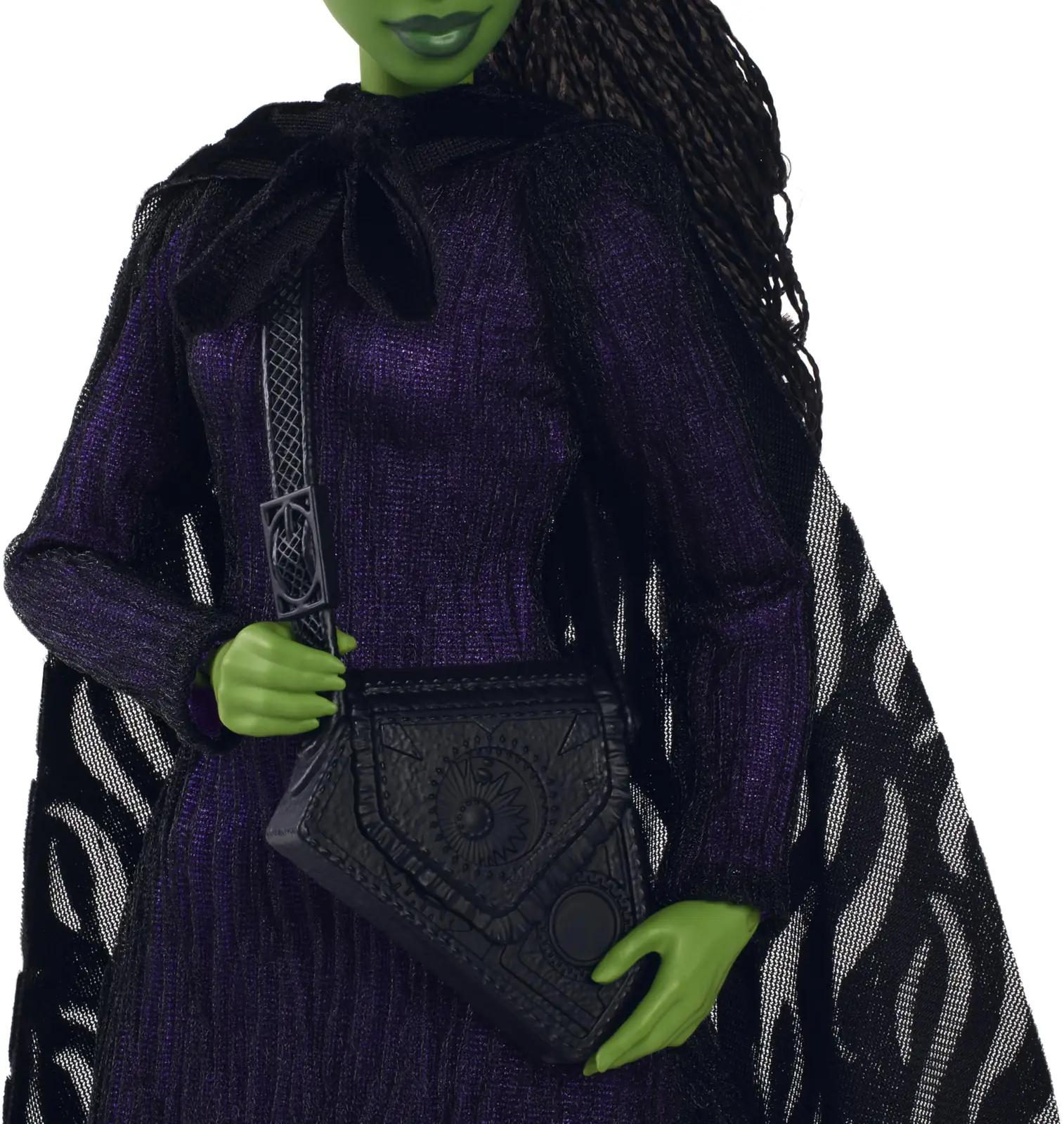 Mattel elegantne Elphaba moe-nukk – kink idee lastele – kasutusnäide