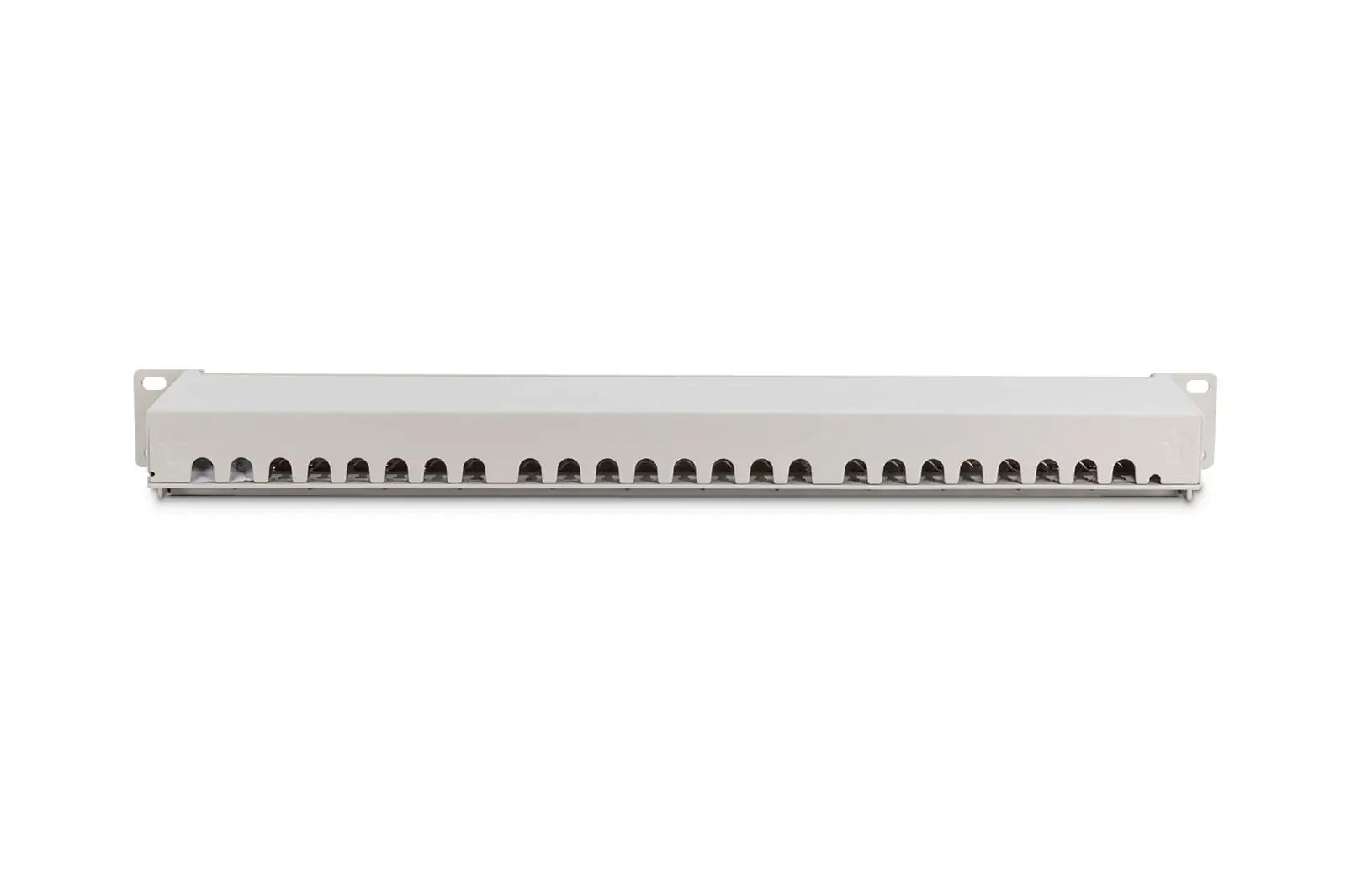 DIGITUS tugev terasripats – 24‑port Cat6 patch panel – kasutusnäide