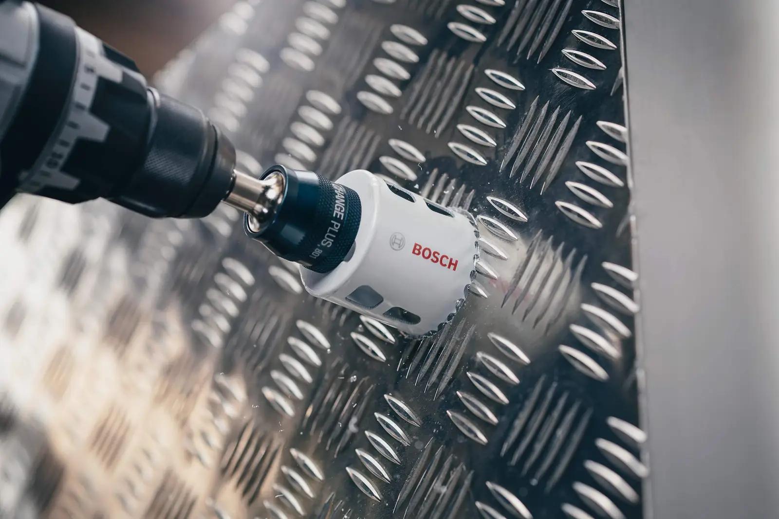 Bosch professionaalne puuriteritus: Progressor 68 mm lõikesaag – kasutusnäide