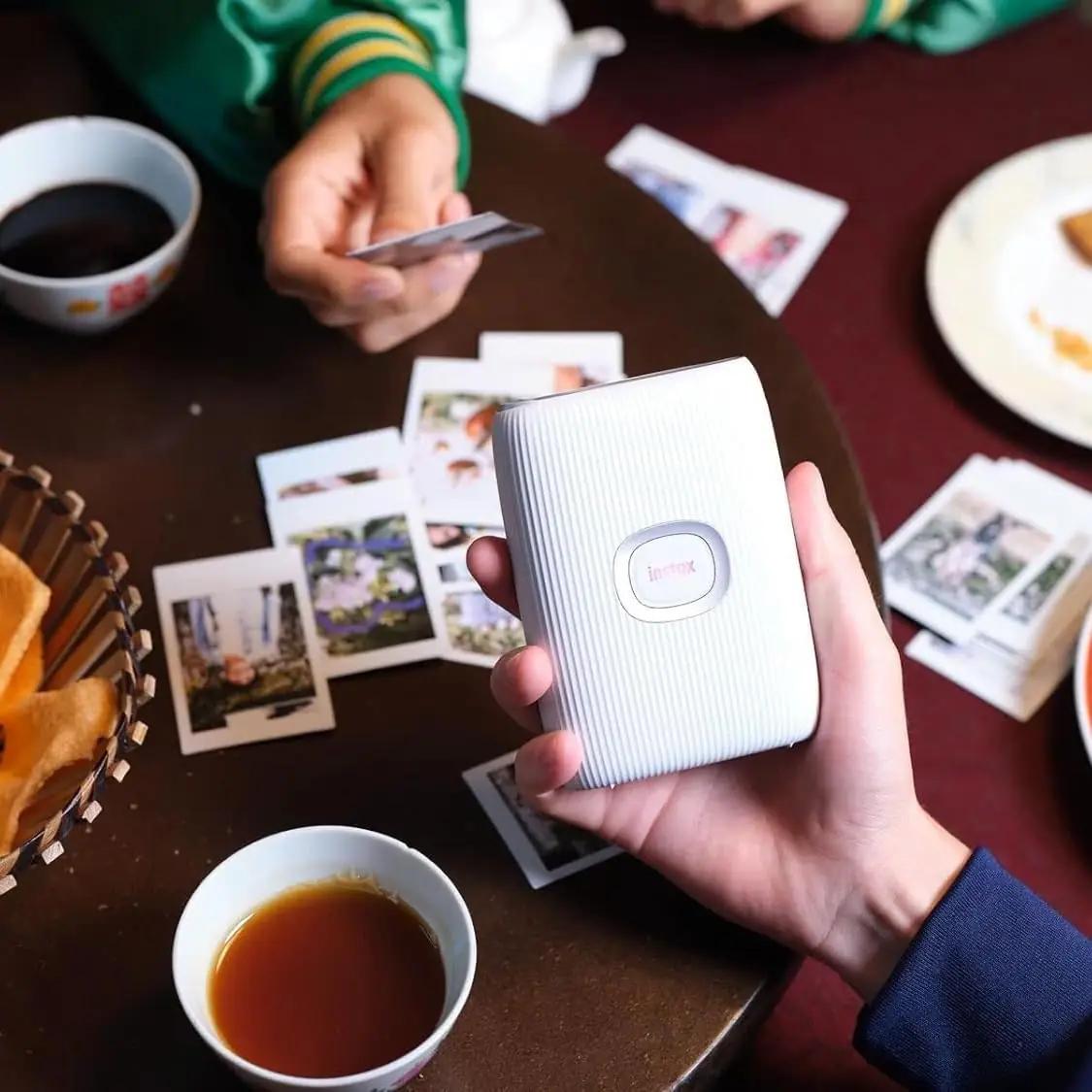 INSTAX kompaktne fotoprinter LINK2 — kiire ja kaasaskantav – kasutusnäide