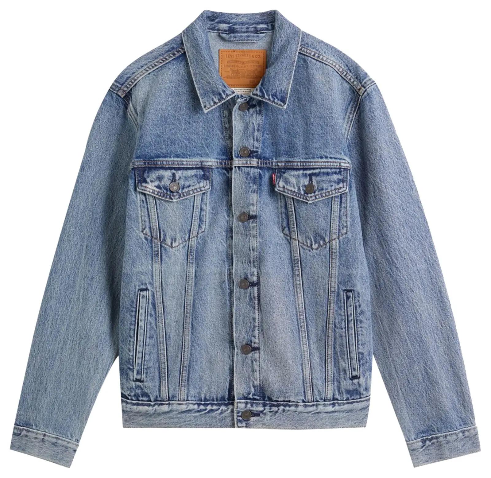 Levi’s vastupidav denim-tagi igapäevaseks kandmiseks – pakend ja tarvikud