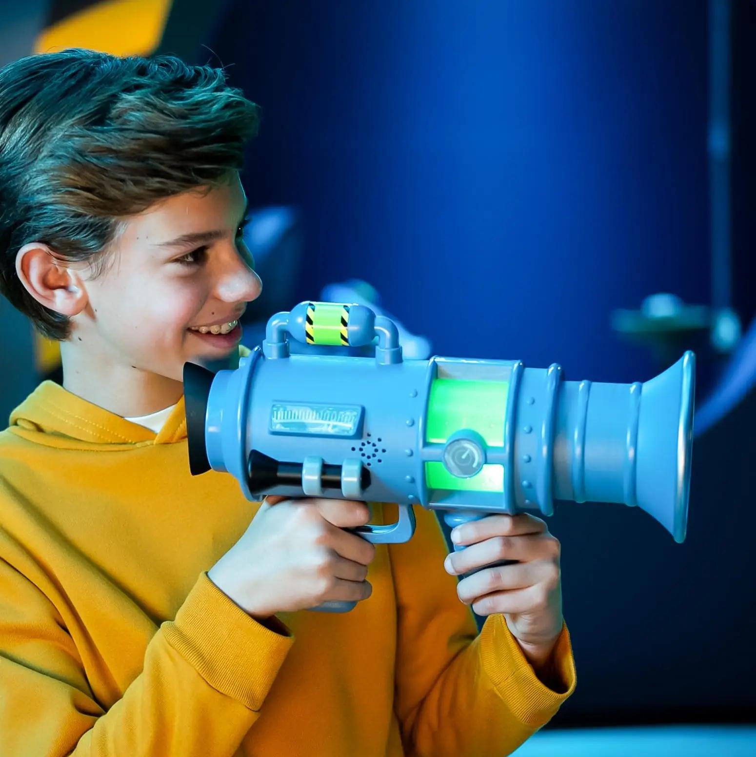 MINIONS naljamängu PVC ripats charm — lõbus kingitus – pilt 9
