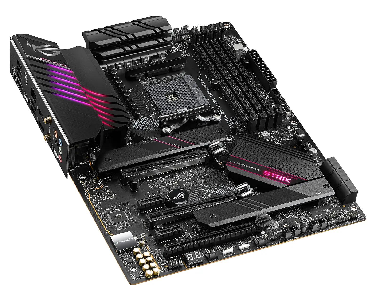 ASUS ROG Strix B550-XE Gaming emaplaat — tugev ja laienenud – pilt 6