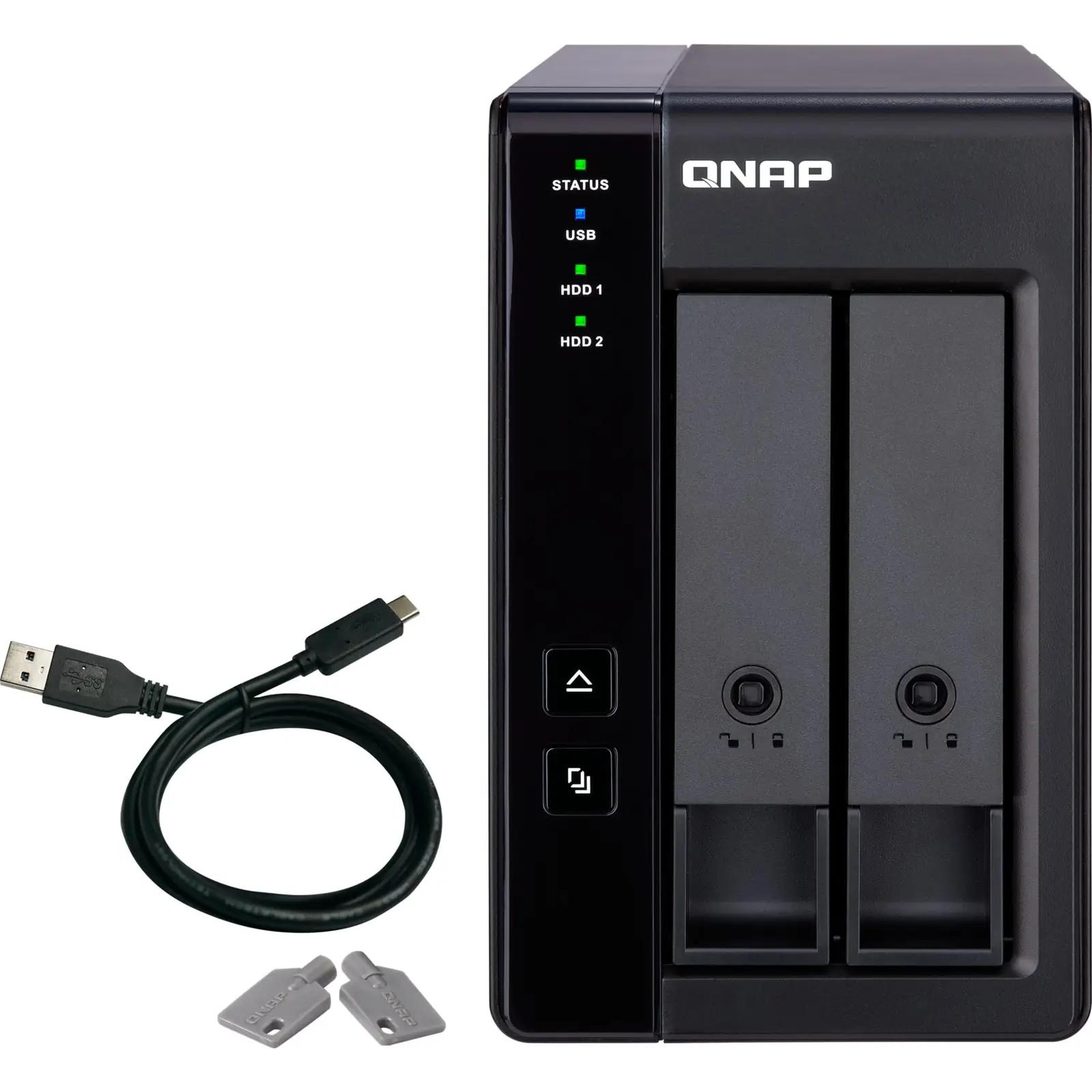 QNAP TR-002 korpused – detailne lähivaade
