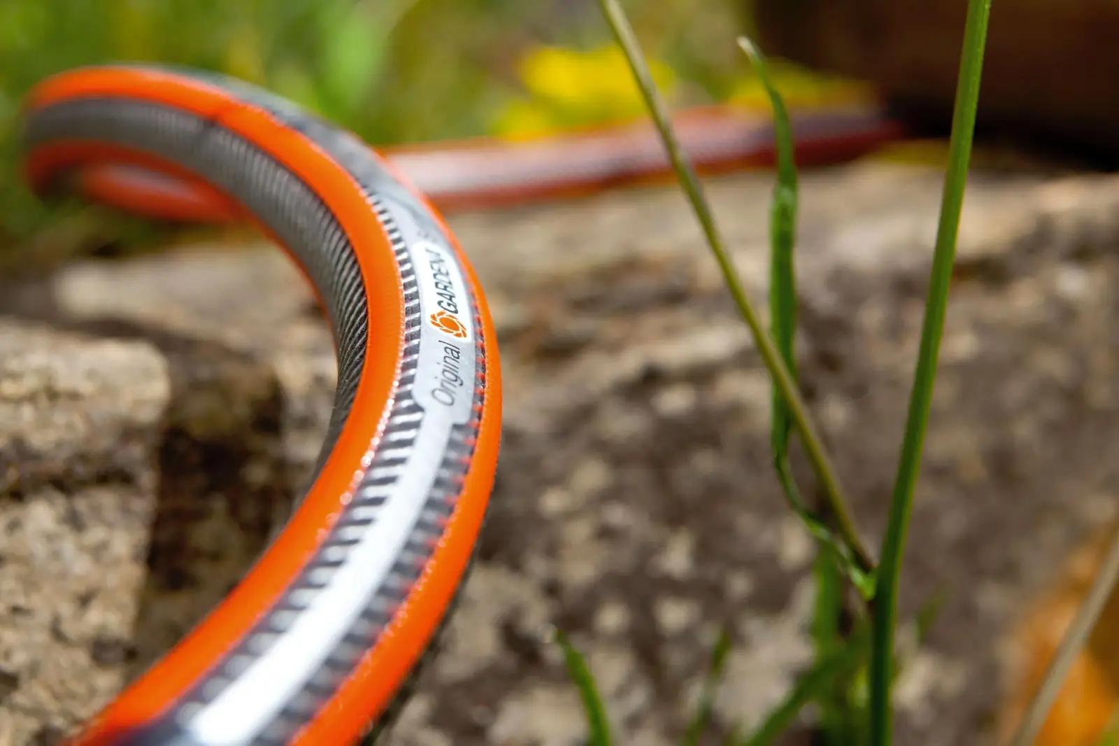 Gardena tugevast PVC-st aiavoolik – 30 m SuperFLEX – kasutusnäide