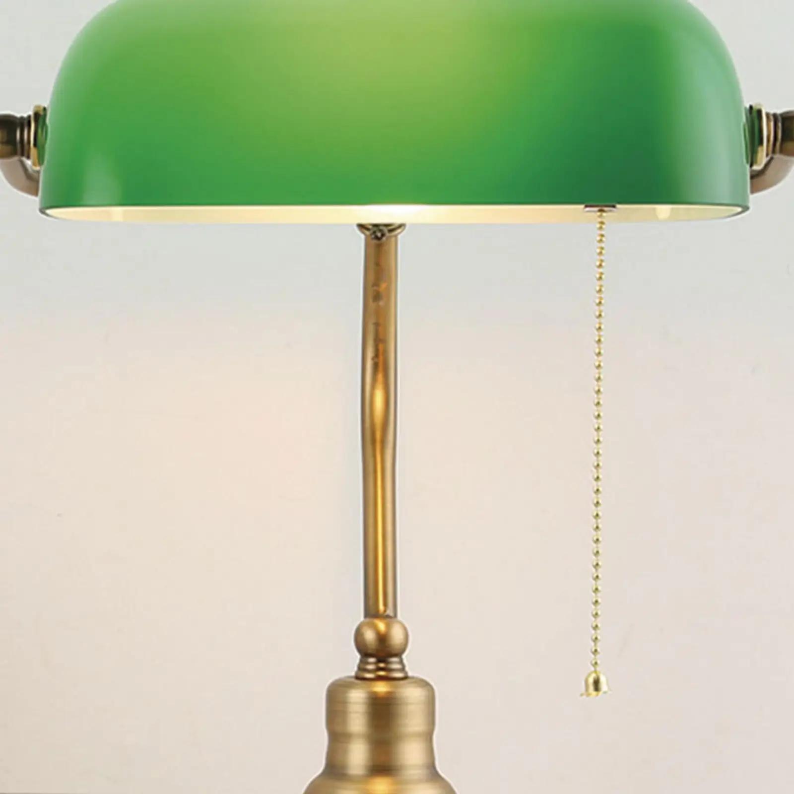 B·LED BARCELONA LED vintage messingi laualamp rohelise klaasiga – pilt 6
