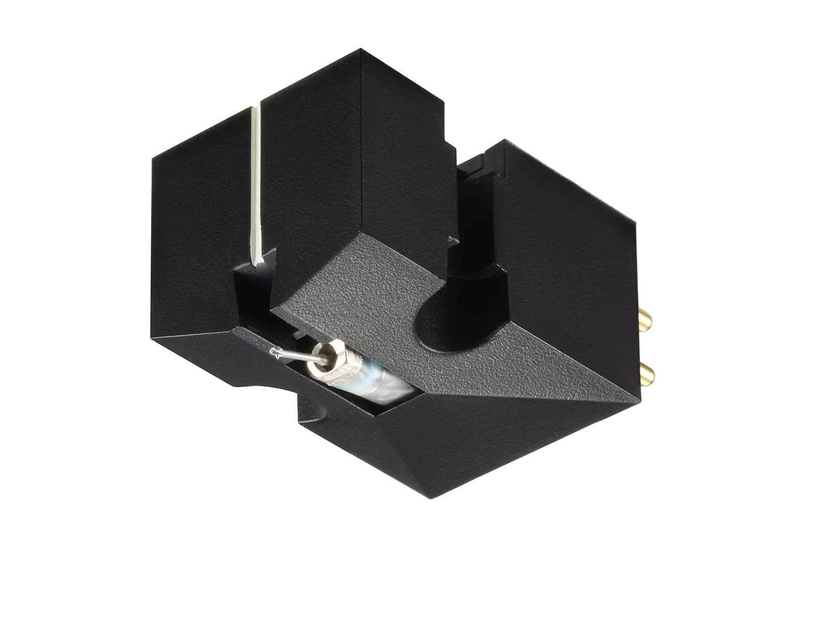 Denon DL103EM kabiinid ja plaadipatrioonid – toote esivaade
