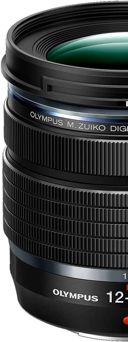 OM SYSTEM kvaliteetne 12–45mm f/4 PRO standardobjektiiv – pakend ja tarvikud