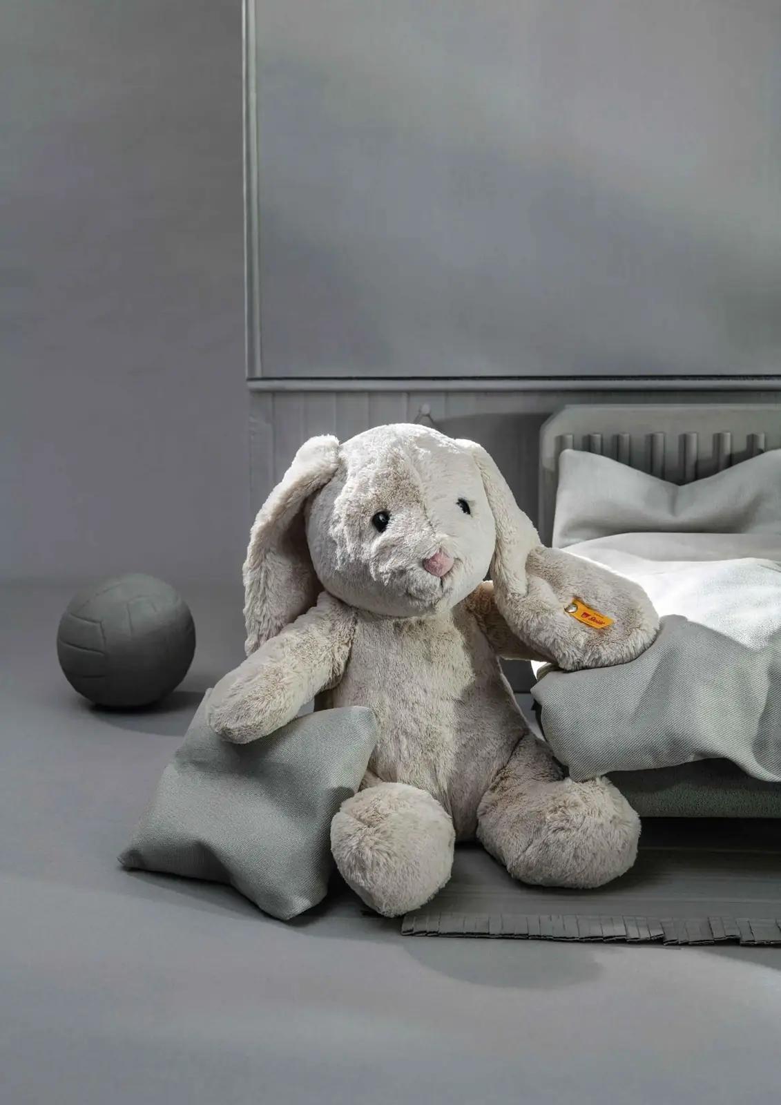 Steiff pehme Hoppie jänku 28 cm – kestvalt pesukindel kaaslane – detailne vaade