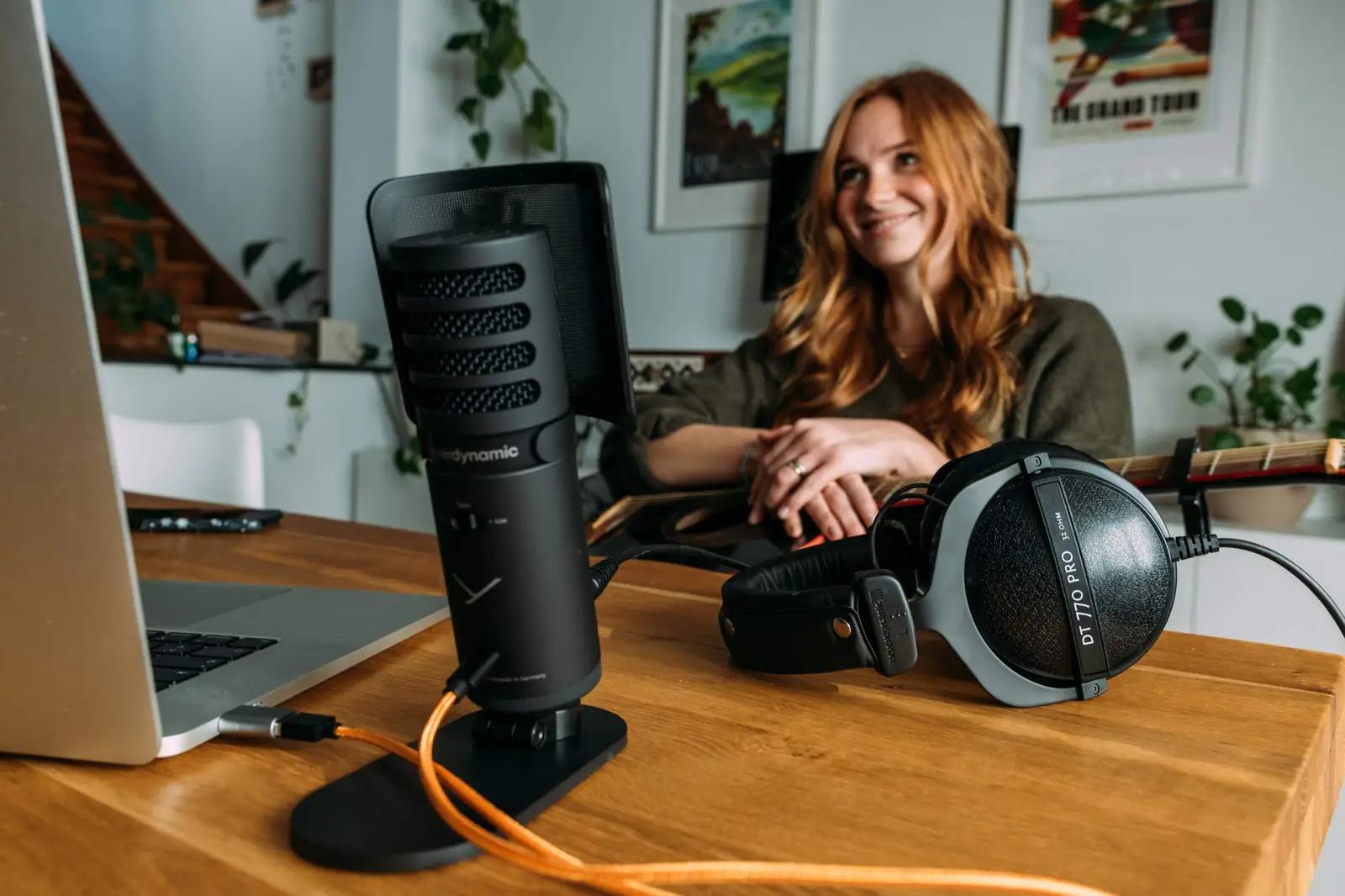 beyerdynamic FOX USB mikrofon — professionaalne stuudioheli ja – lisavaade