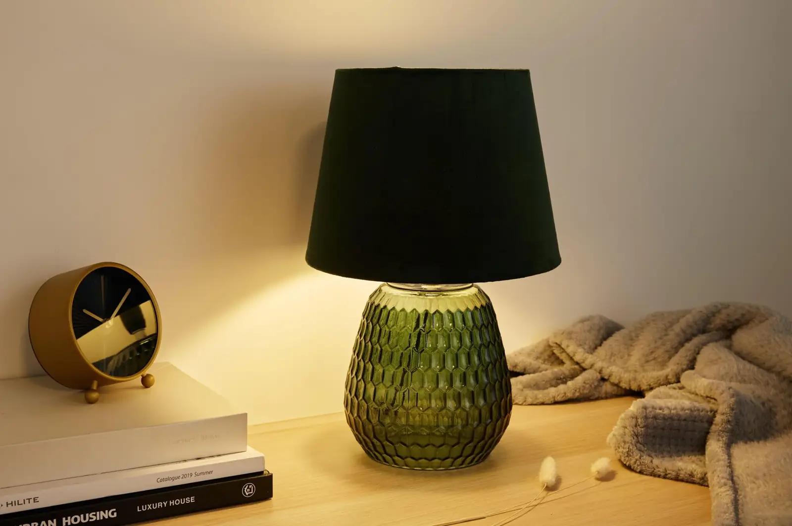 Pauleen klaaslaudlamp roheline sametvarjuga — dekoratiivne – pakend ja tarvikud