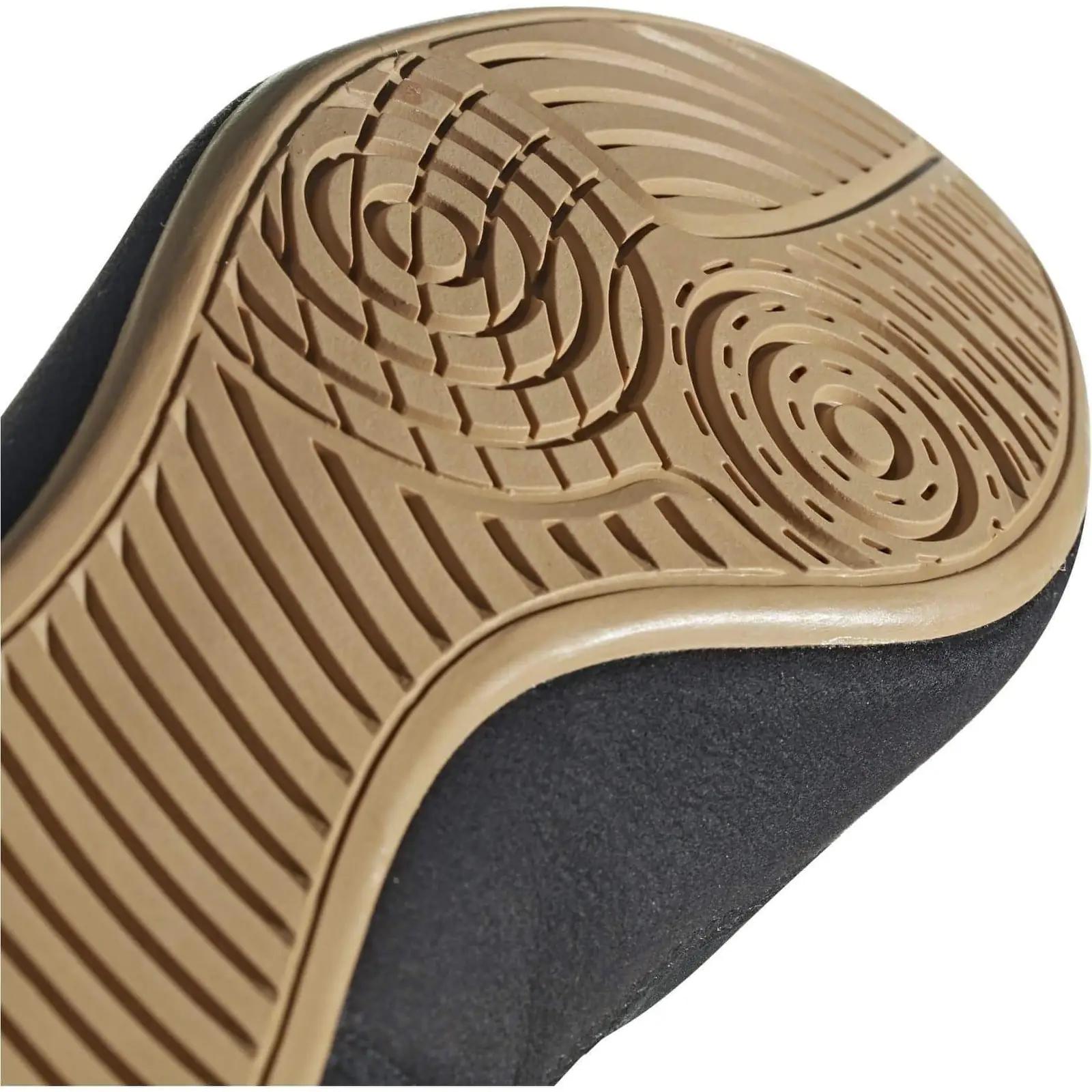 adidas Havoc AQ3325 — vastupidavad kunstnahast hallid – pilt 8