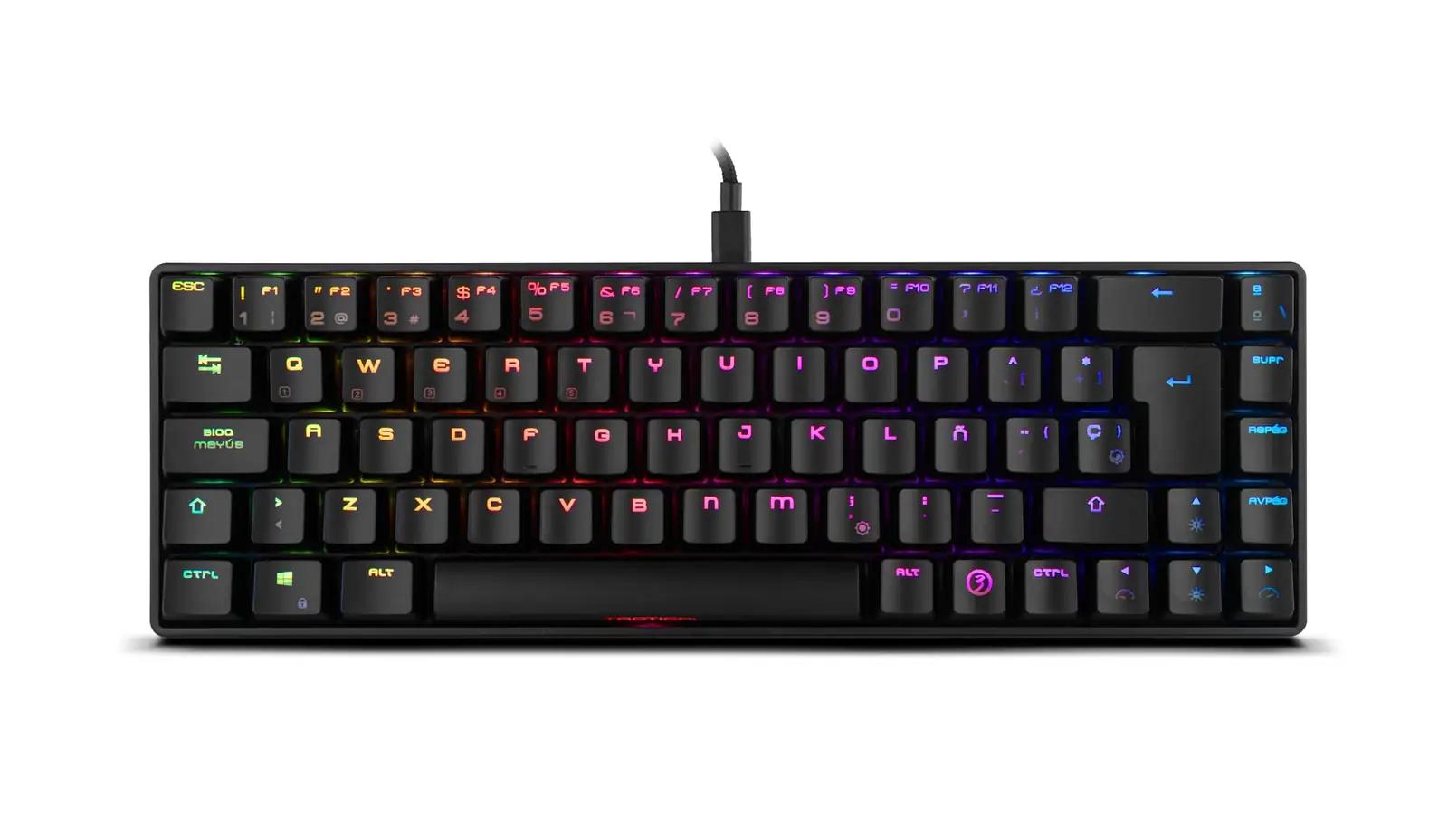 Ozone Gaming Gear taktikaline mehaaniline klaviatuur – pakend ja tarvikud