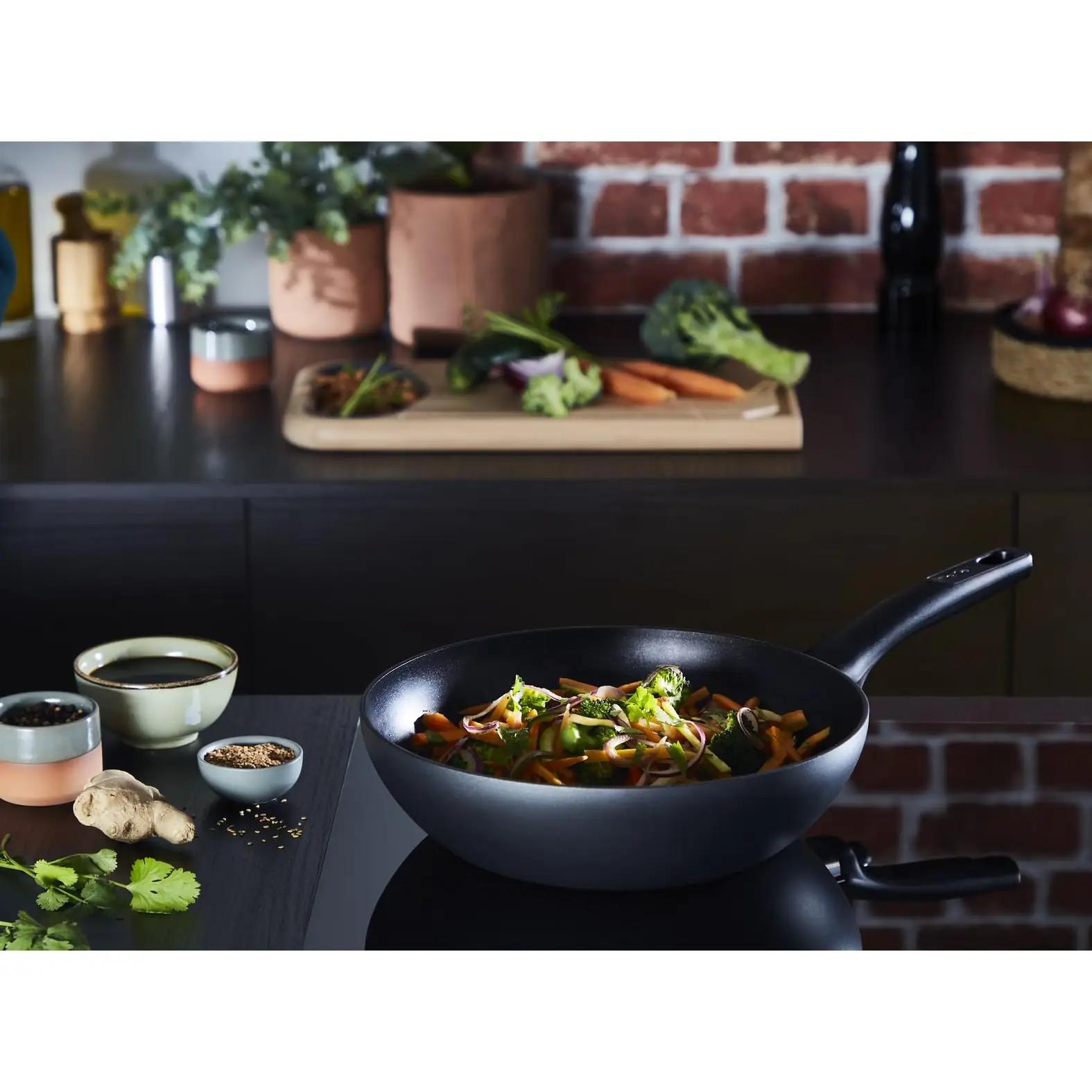Tefal vastupidav alumiiniumwok 28 cm – ideaalne praadimiseks – lisavaade