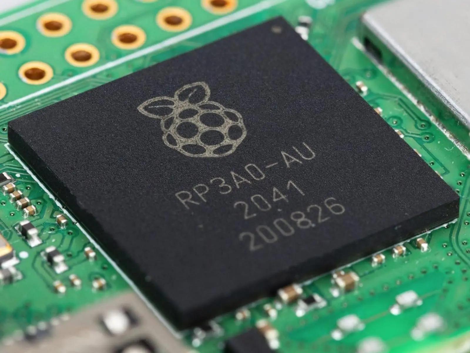 Raspberry Pi SC0510 arvutid ja tarvikud – detailne lähivaade