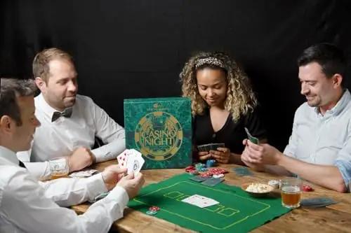 Talking Tables kasiinomängude komplekt – pidulik mängukogemus – kasutusnäide