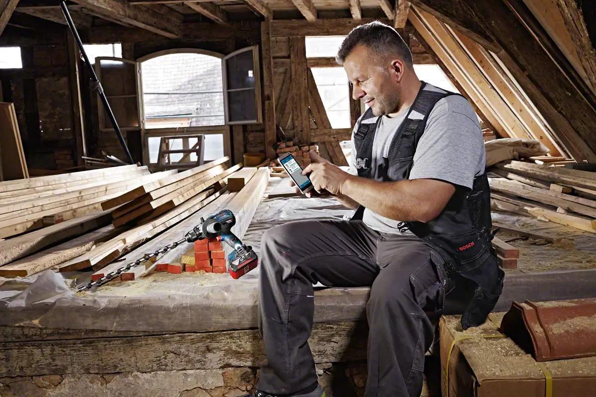 Bosch Professional töökindel metallist akutrell‑kruvikeeraja – kasutusnäide