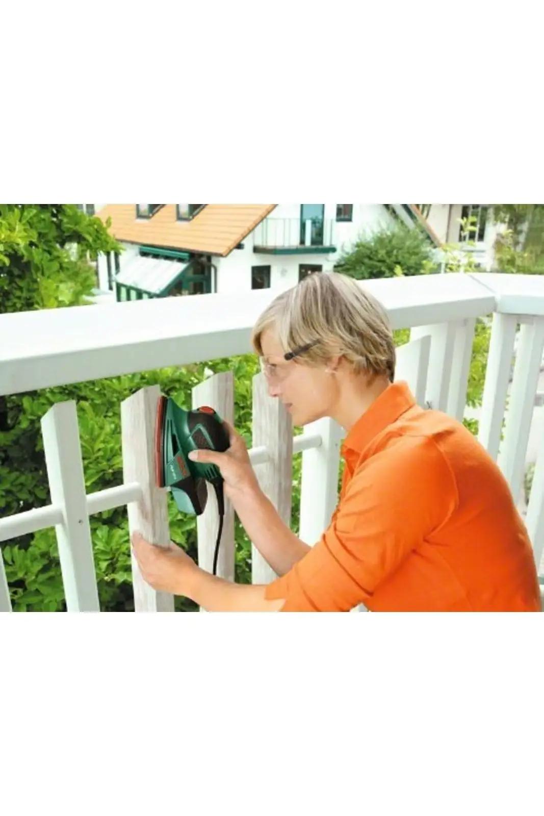 Bosch kerge lihvmasin — täpne PSM 100 A kingitusideeks – pakend ja tarvikud