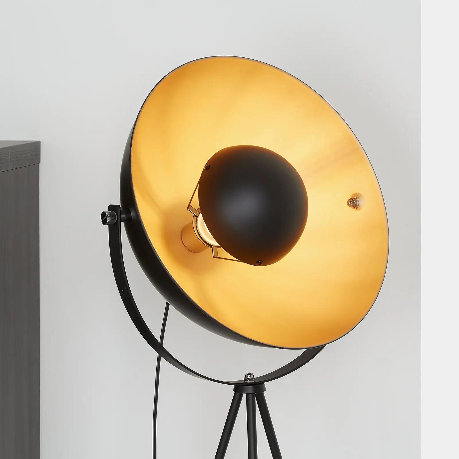 BRILONER retro metall-lugemislamp — stiilne ja kompaktne – kasutusnäide