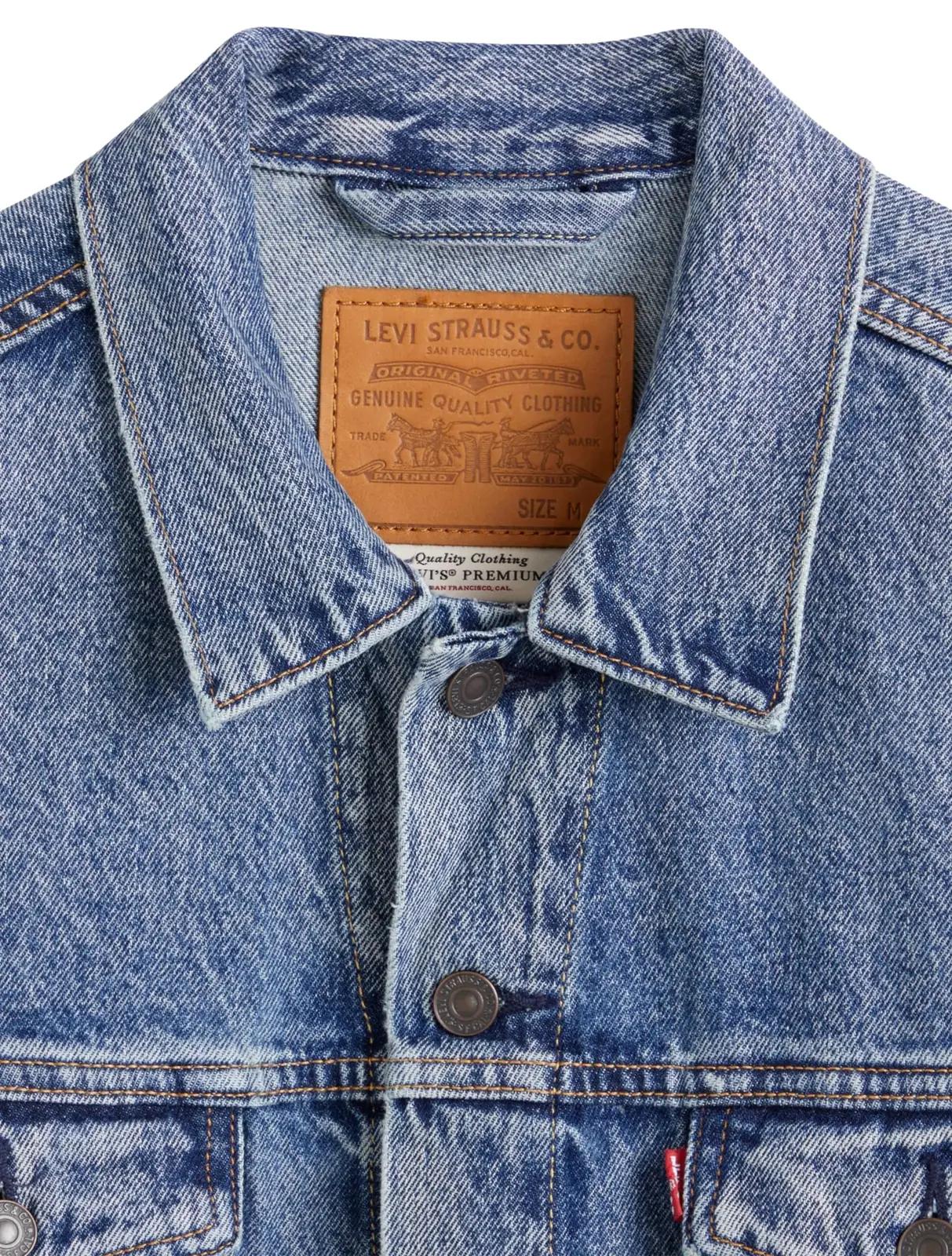 Levi’s vastupidav denim-tagi igapäevaseks kandmiseks – lisavaade