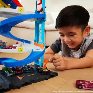 Hot Wheels HKX43 mootorsõiduki mängukomplektid – detailne lähivaade