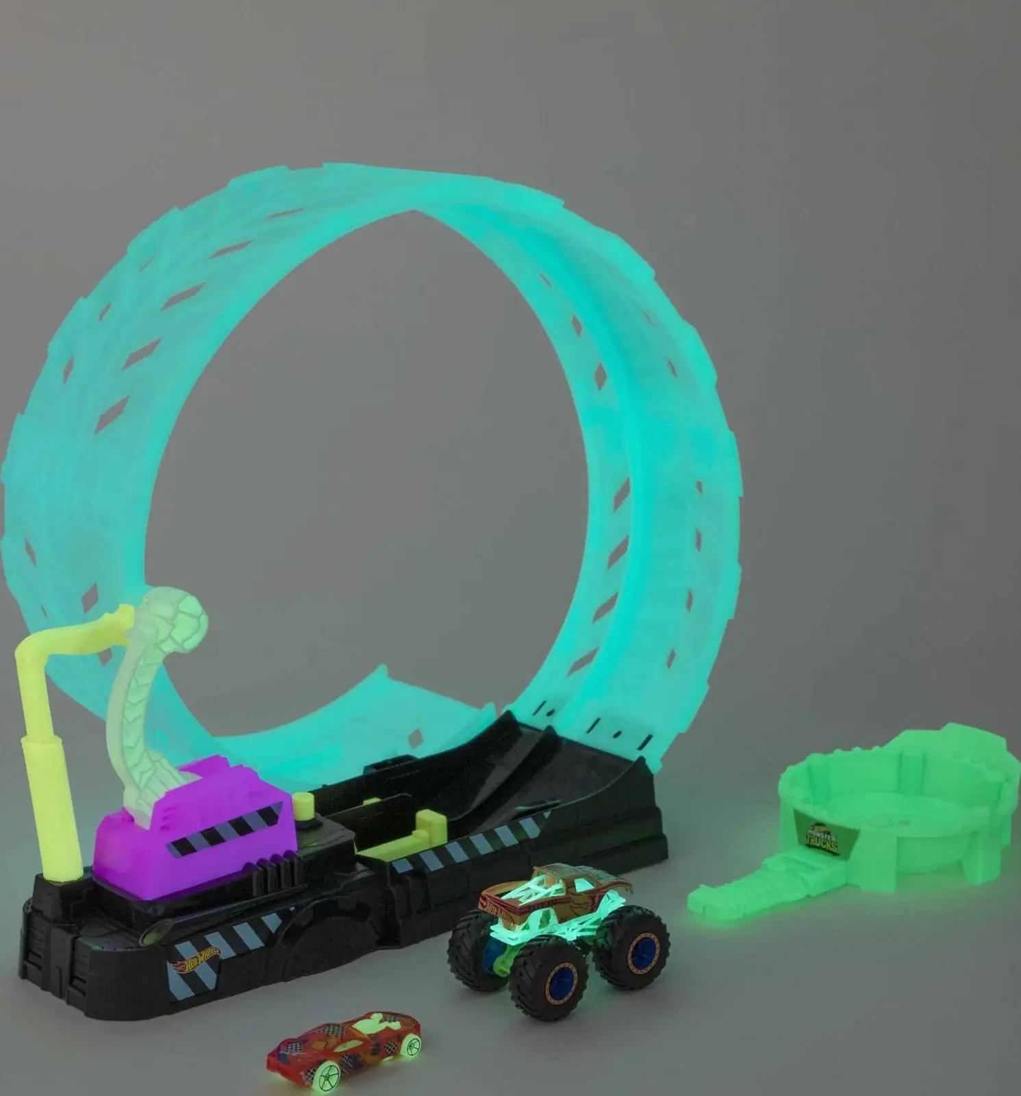 Hot Wheels monsterautode rada – looping ja heliefektiga mänguasi – detailne vaade
