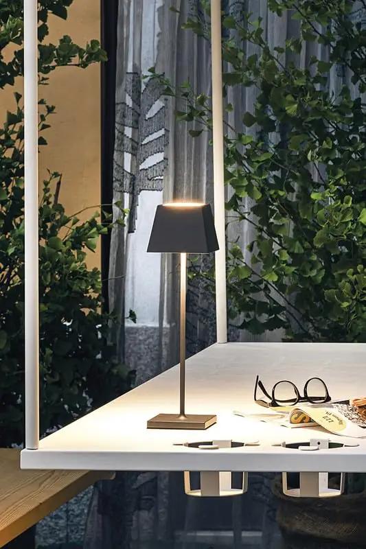 ROSSINI Tiffany laualamp – laaditav LED, elegantne dekoratsioon – pilt 8