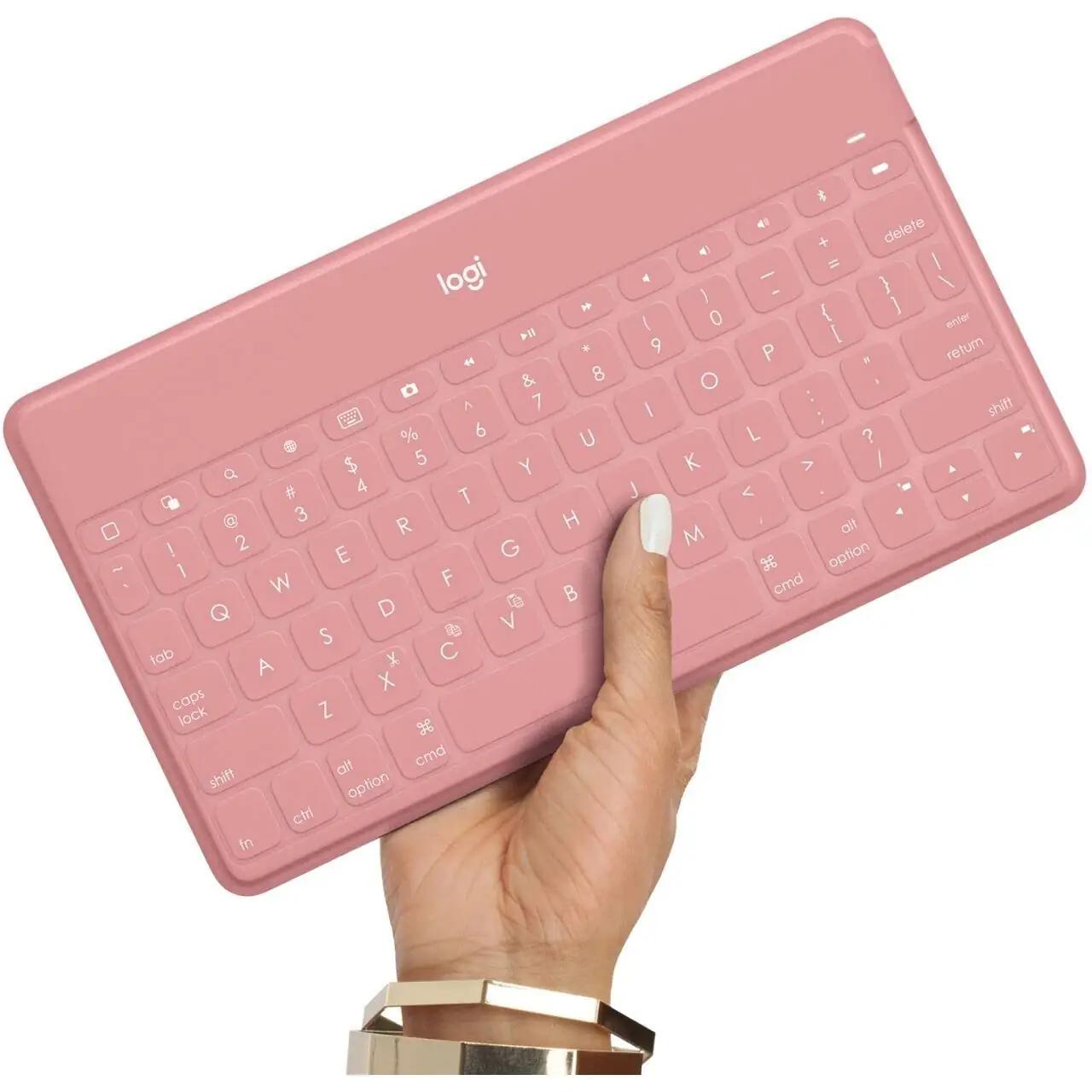 Logitech kerge ja vaikne Bluetooth-tabletklaviatuur — roosa – pakend ja tarvikud