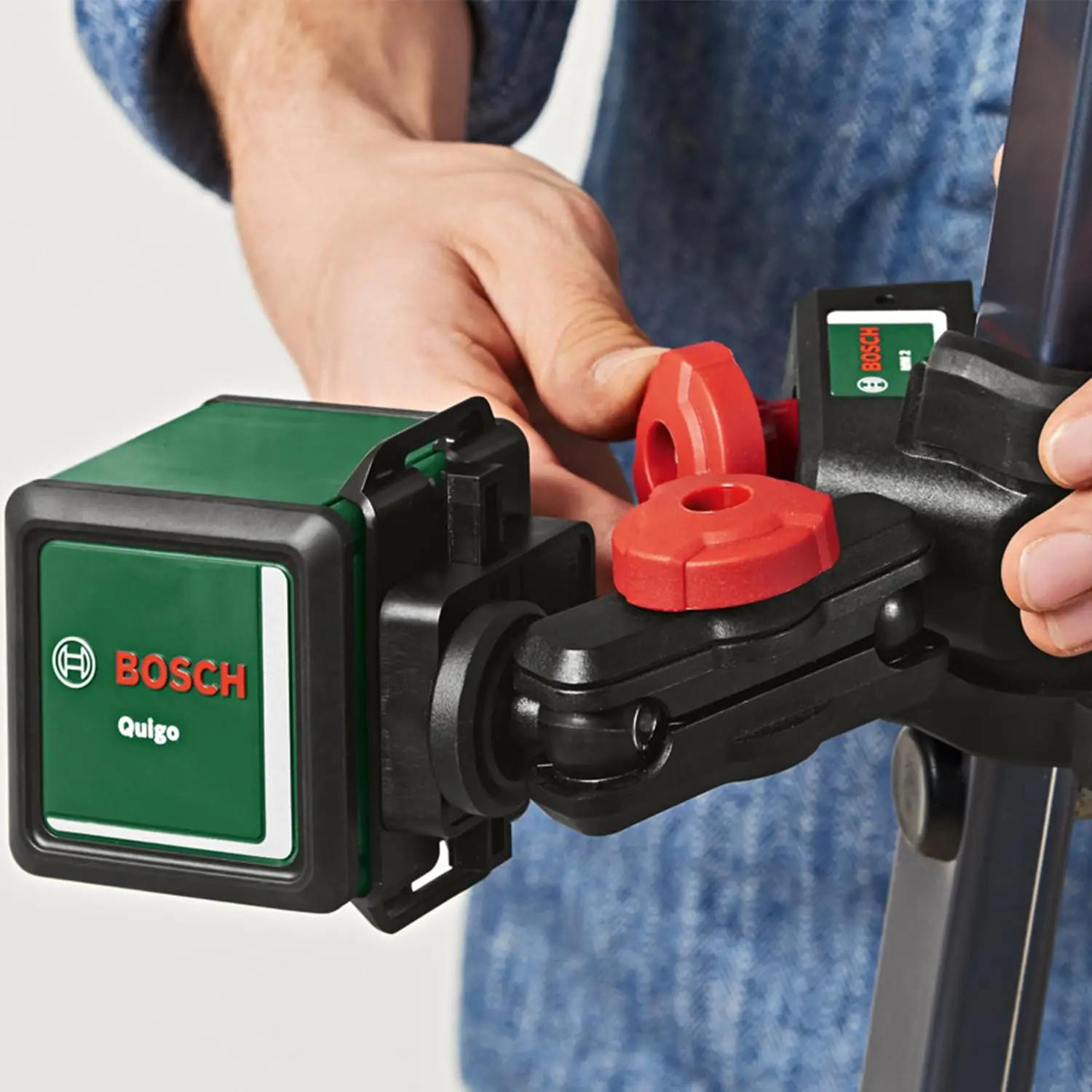 Bosch roheline ristlaser Quigo koos universaalklemmiga — täpne – kasutusnäide