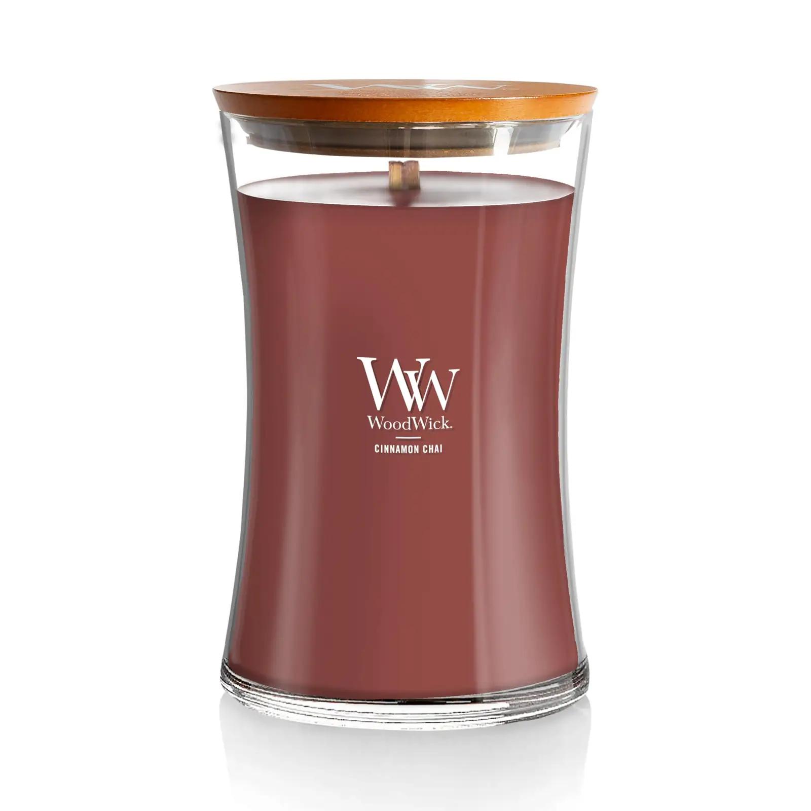 WoodWick lõhnaküünal Cinnamon Chai – pika põlemisega klaas