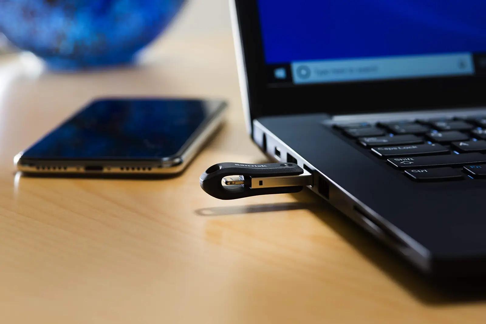 SanDisk iXpand Go 128 GB – kompaktne iPhone ja iPad salvestus – lisavaade