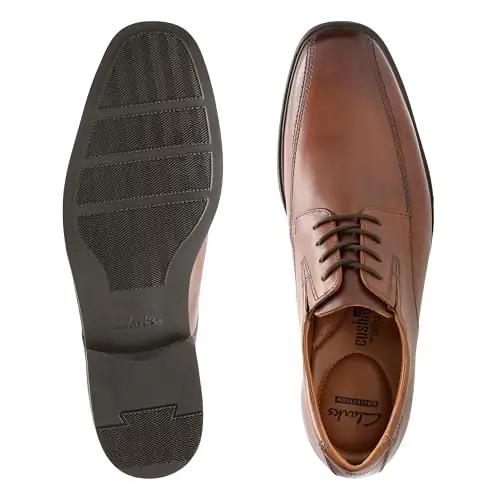 Clarks nahast meeste Oxford – mugav kõndimise jalanõu – kasutusnäide