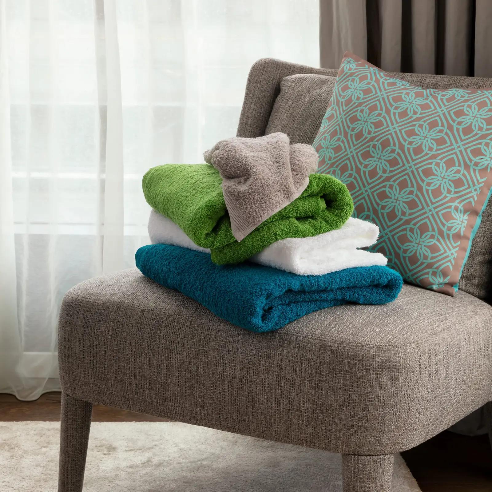 Möve pehme cashmere-sarnane dušilina 80 x 150 cm — luksuslik – lisavaade