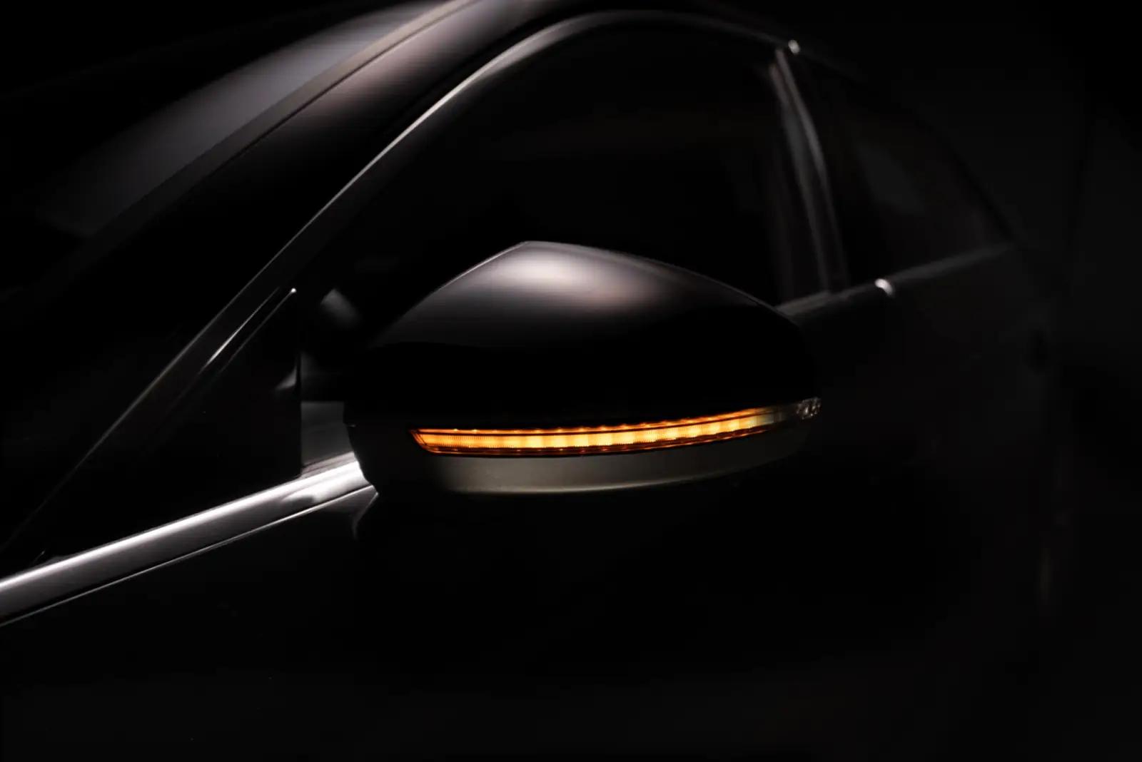 Osram musta viimistlusega dünaamiline peegli-pidurituled Audi A4 – pilt 9