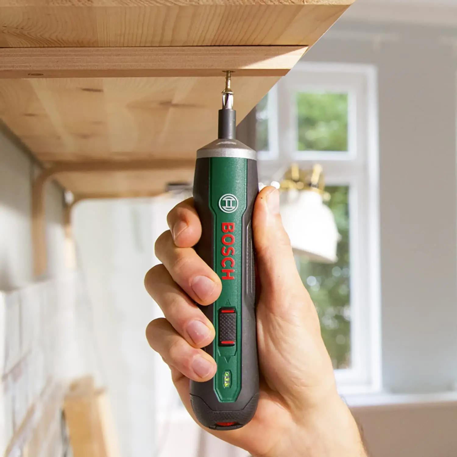 Bosch kerge PushDrive akupuur-kruvikeeraja – detailne vaade