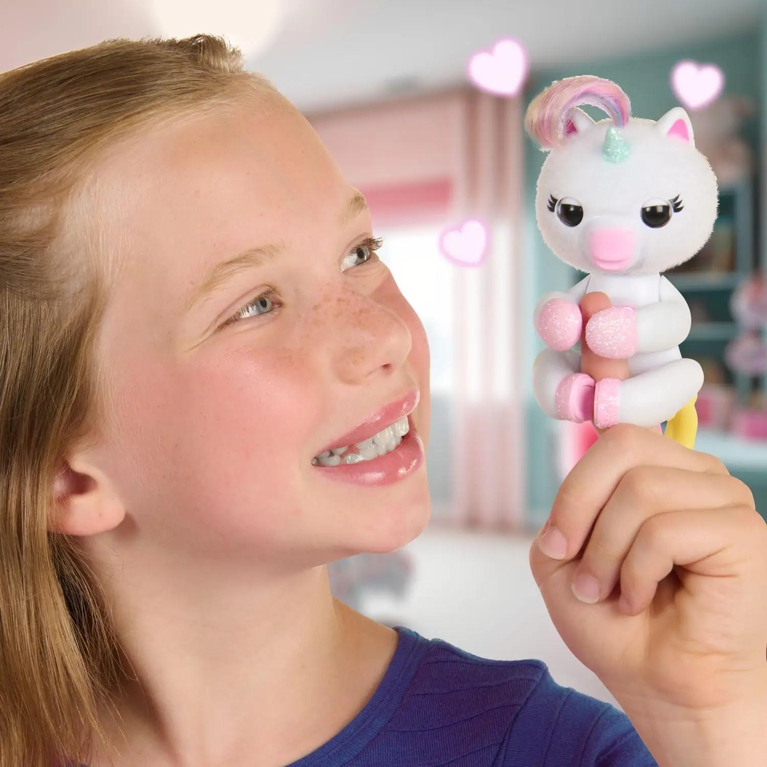 Fingerlings ükssarvikute ripats – kerge mänguasi ja kingitus – pakend ja tarvikud