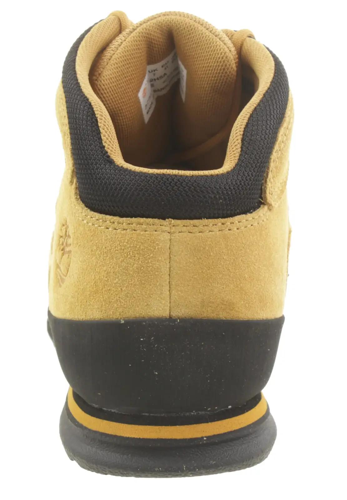 Timberland Wheat-nahast töökinnaste stiilis saapad — mugavus ja – kasutusnäide