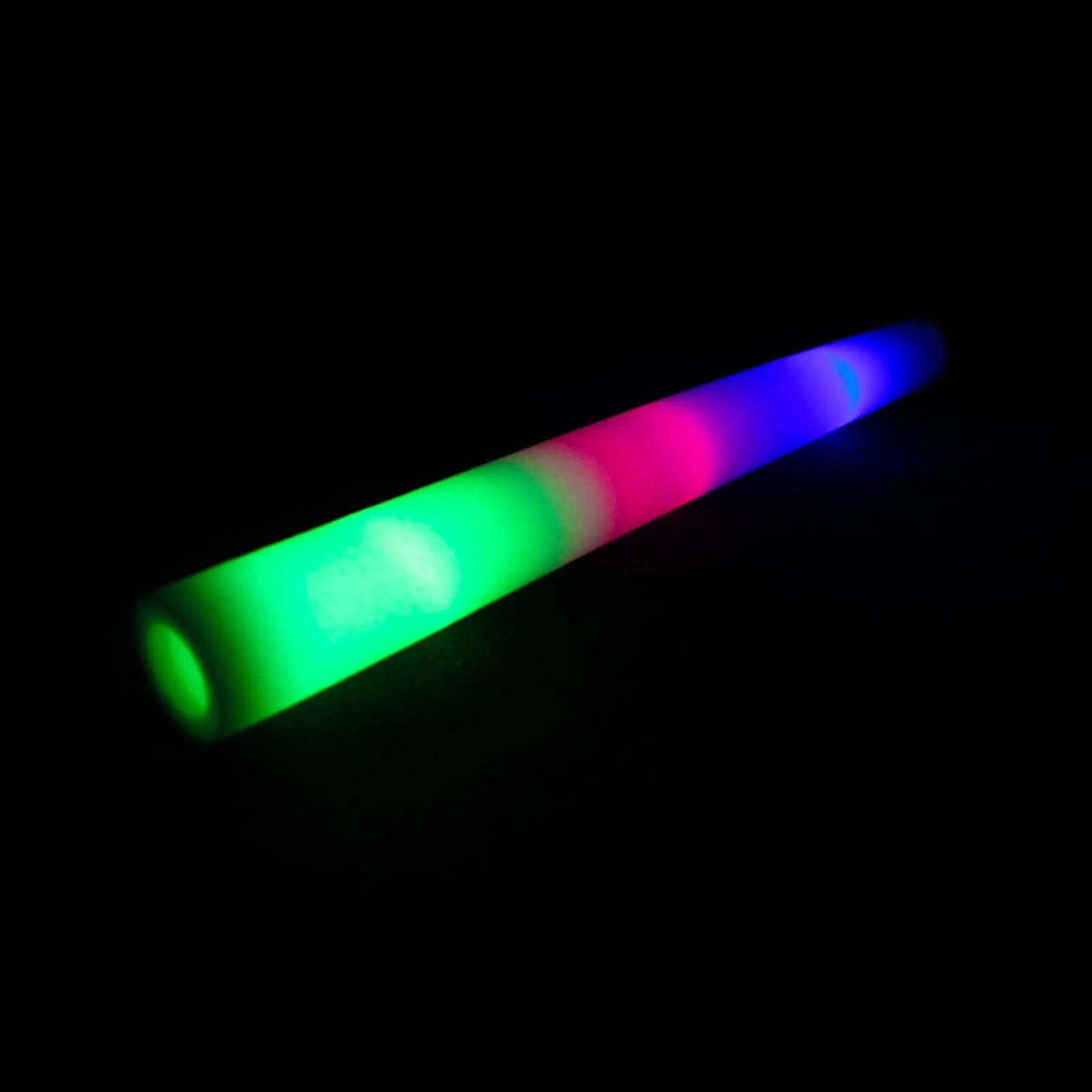 Kumundo mitmevärvilised LED-ribad peoks ja pulmadeks – kasutusnäide