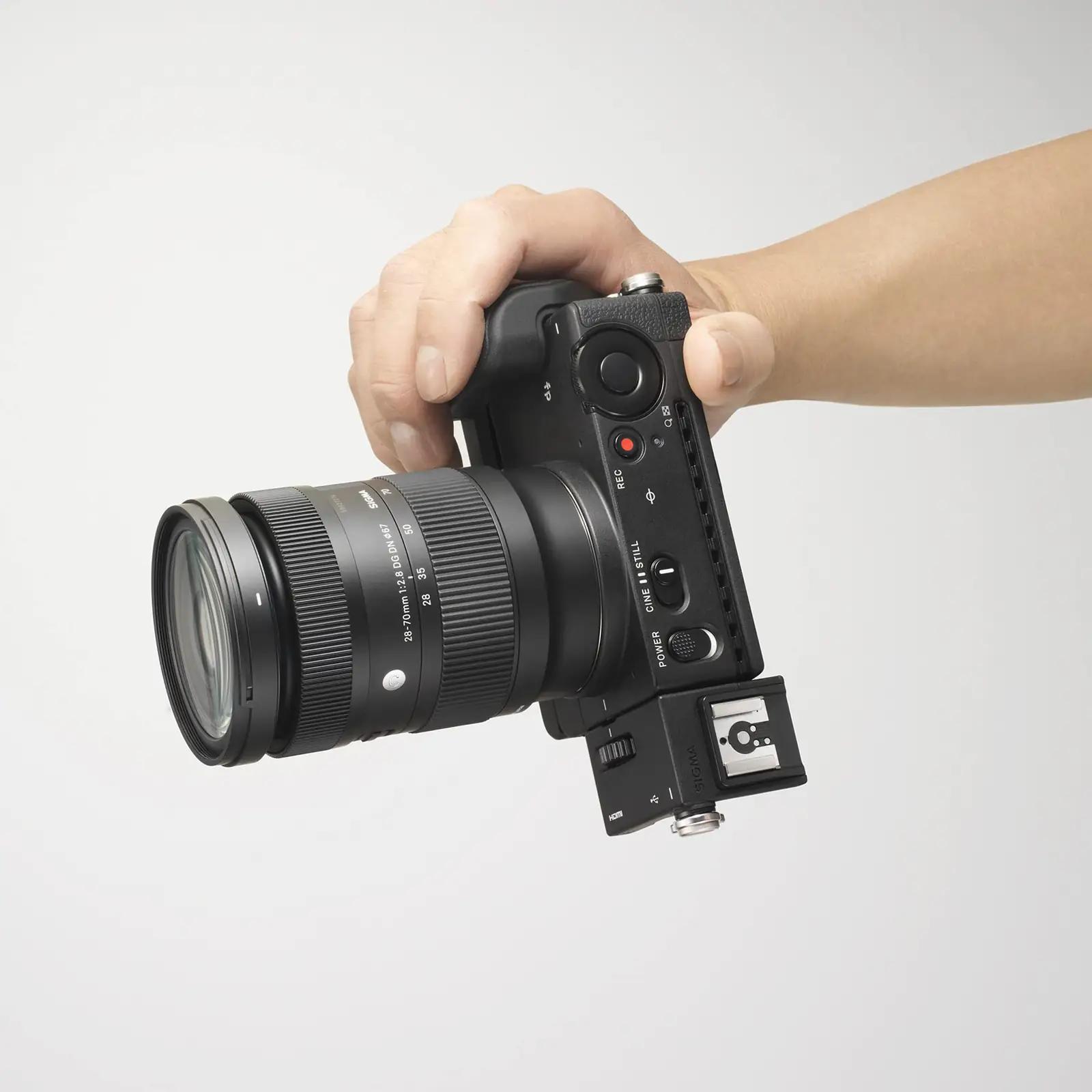 Sigma kerge ja valgusjõuline objektiiv Sony E-kinnitusele – kasutusnäide