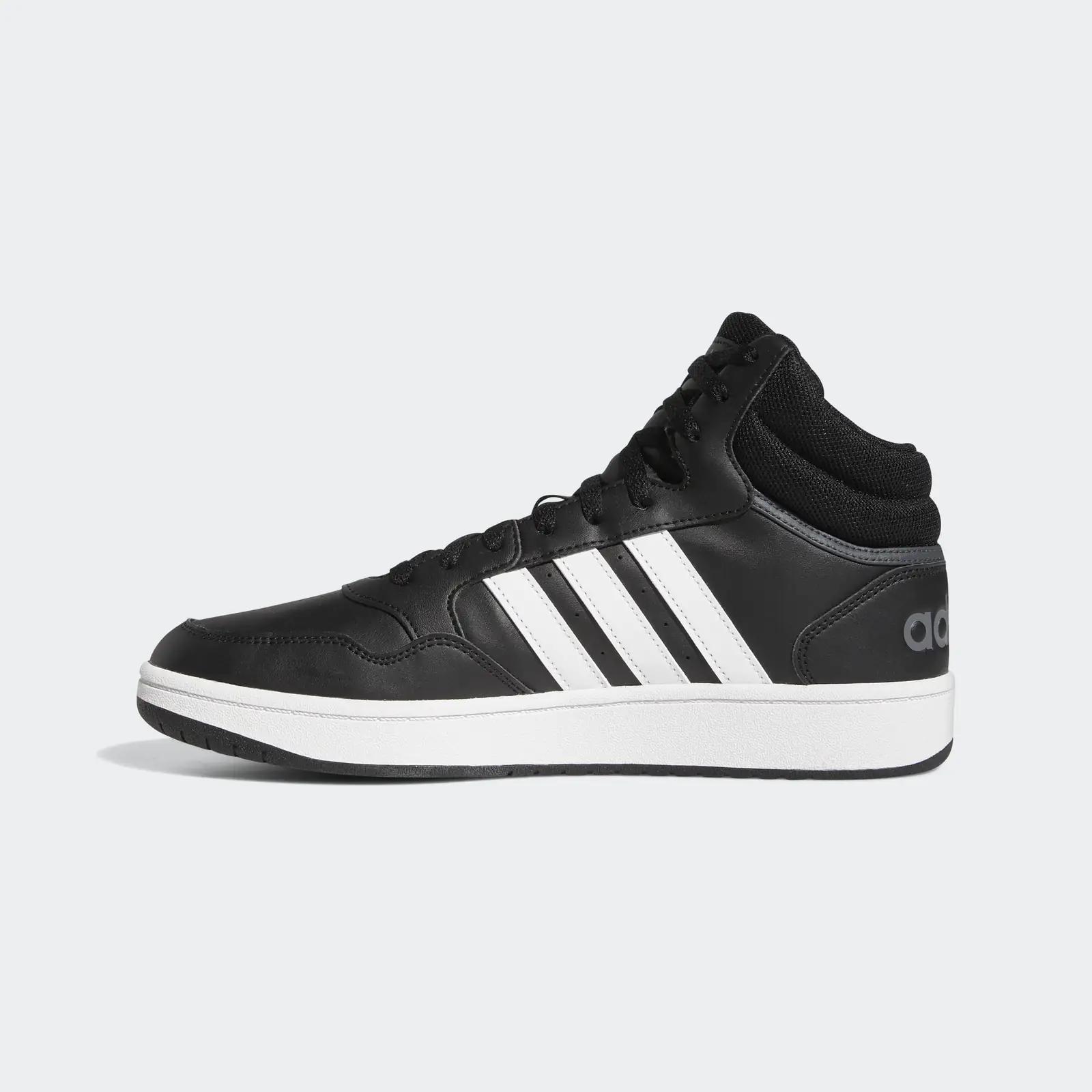adidas stiilsed vintage korvpallijalatsid – pakend ja tarvikud