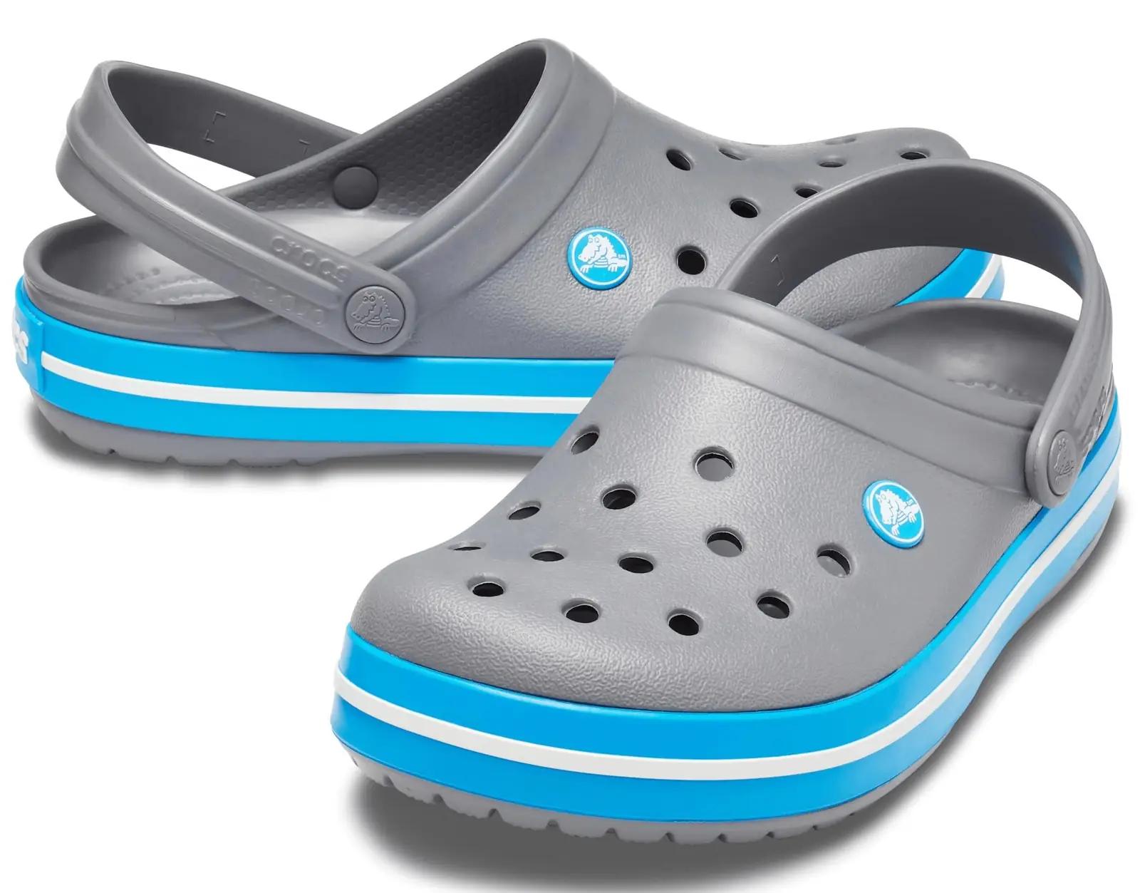 Crocs mugavad Crocband klõpsud — kerged ja veekindlad kingad – detailne vaade