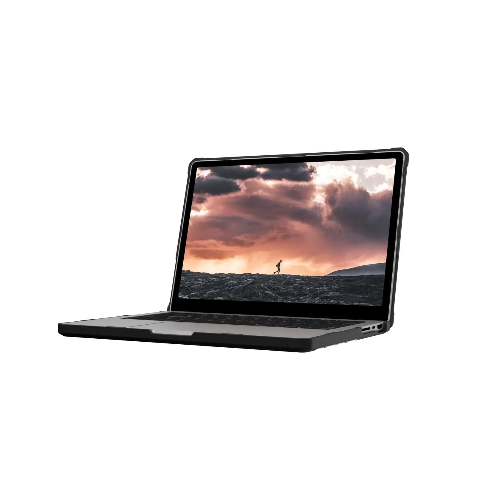 URBAN ARMOR GEAR kaitsev Plekkümbris MacBook Pro 14 – läbipaistev – pilt 6