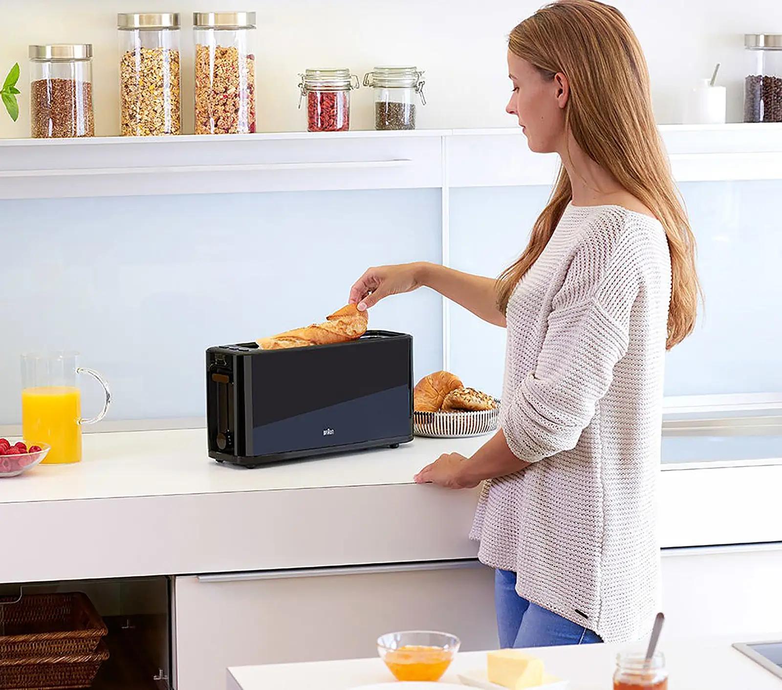 Braun must laiast tihke toastkambriga toster – vastupidav – kasutusnäide