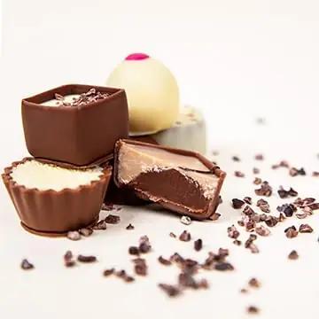 CHOCOLISSIMO luksuslik Belgia praline puidust karbis — kingitus – lisavaade